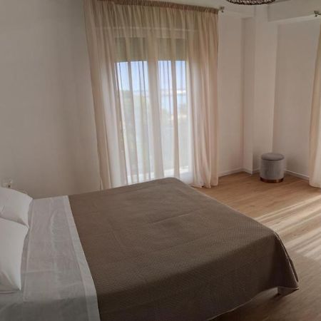 Chez Lina - Appartamento Marina Трапани Екстериор снимка